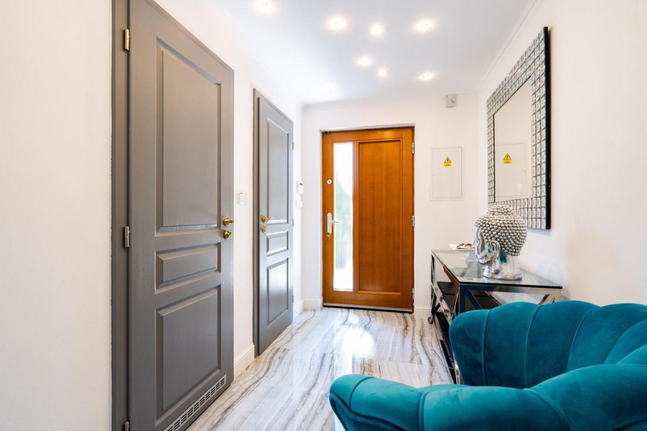 Serenity Prague Villa With Garden Jacuzzi Экстерьер фото