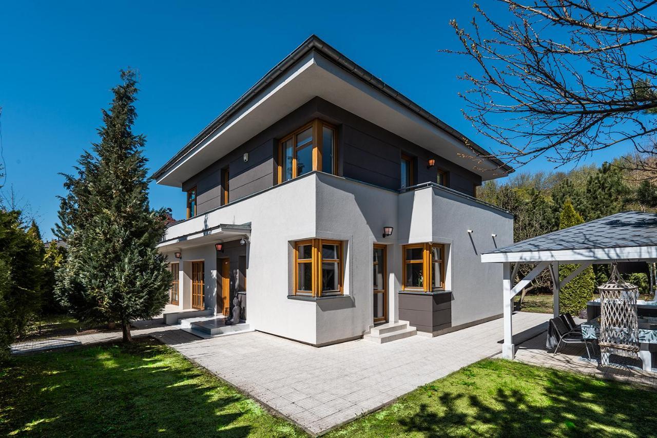 Serenity Prague Villa With Garden Jacuzzi Экстерьер фото