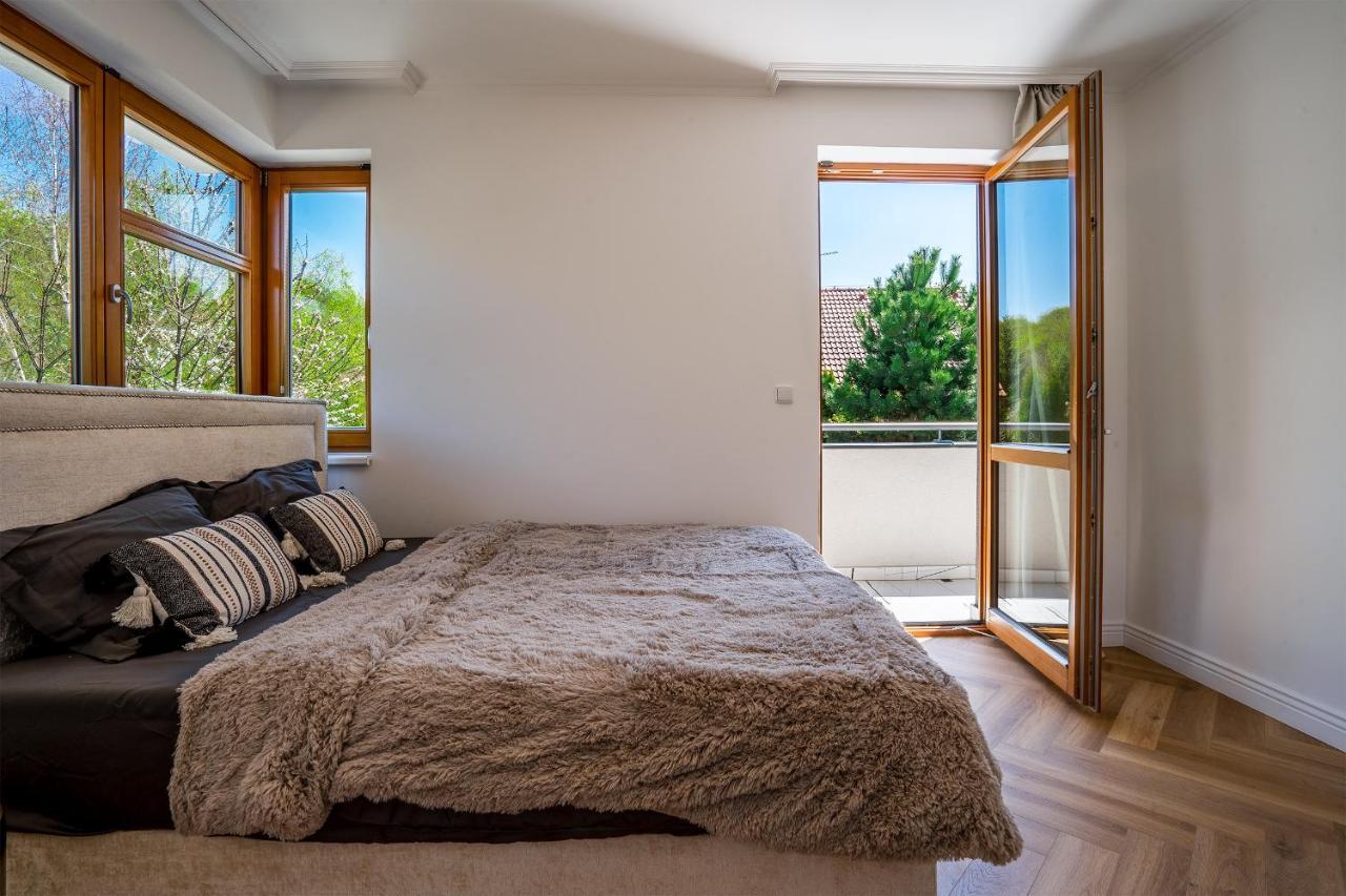 Serenity Prague Villa With Garden Jacuzzi Экстерьер фото